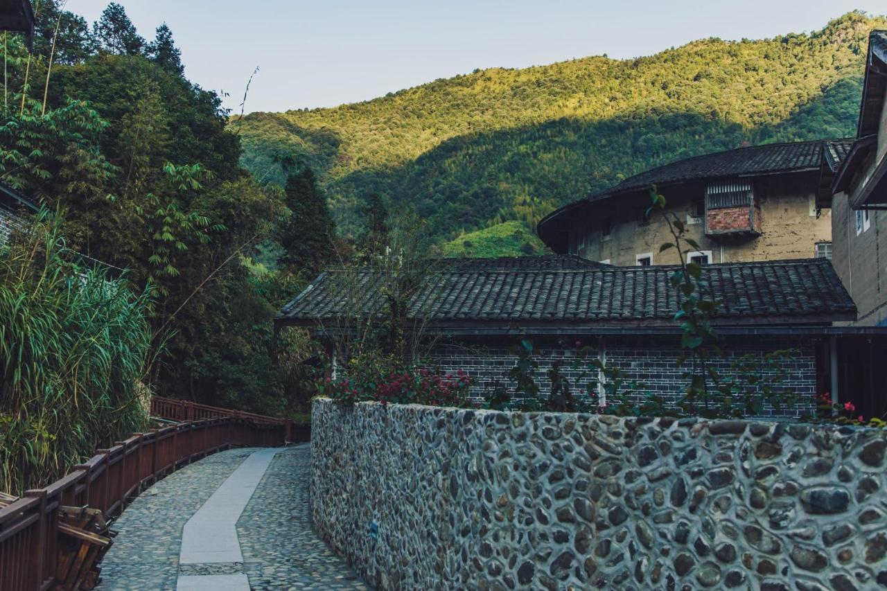 Tsingpu Tulou Retreat Hotel Zhangzhou Exterior foto
